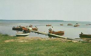 Artesia Beach On Lake St Helen