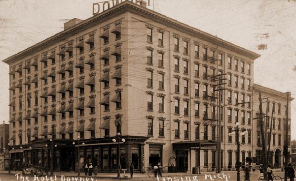 Hotel Downey Lansing