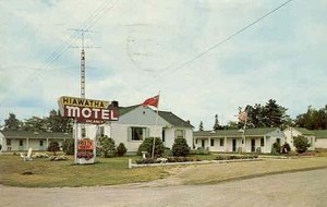 Hiawatha Motel Mackinaw
