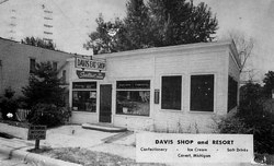 Davis Eat Shop