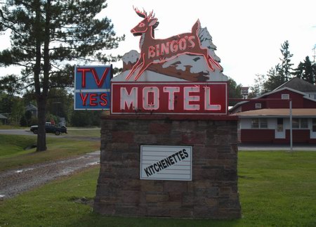 Bingos Motel